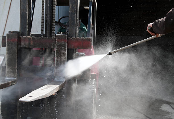 Professional  Pressure Washing Services in Fulton, TX